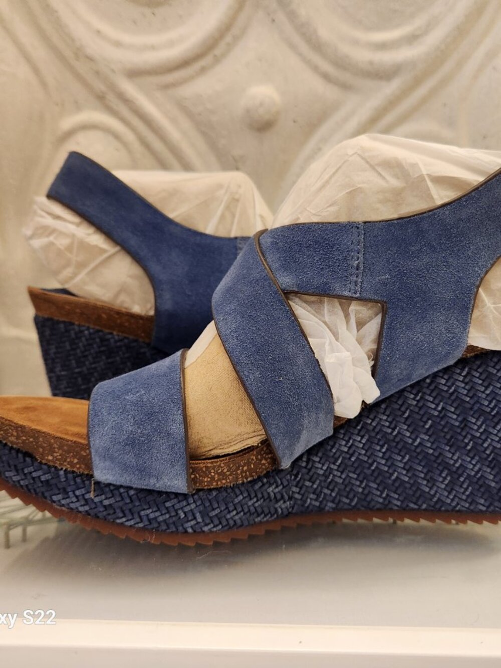 Sofft "Haddison" Suede French Blue Wedge Sandals. NIB. Size 9 - Picture 6 of 11
